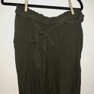 H&M Dark Green Linen Pants (Ankle Length) Size 8